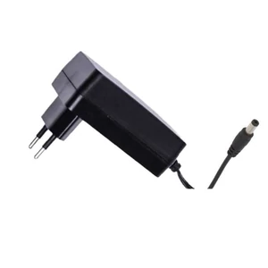 Napájací zdroj POS POS12150A-H, 12V/1,5A/18W, adaptér, AC:CEE7/16. Vstup DC:2.1/5...