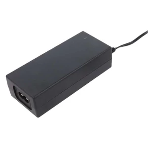 Napájací zdroj POS POSC07350D-C8-25, pulzný 7,5 V/3,5 A/26,25 W, stolový, AC: IEC C8, DC: 2,5/5,5 (+)