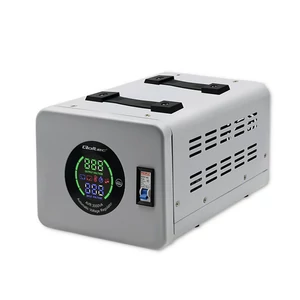 Qoltec automatikus feszültségstabilizátor AVR 3000VA