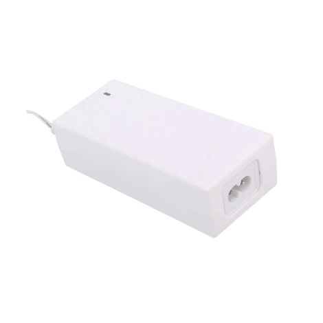 Napájací zdroj POS POSC12500D-WH, 12/5A/60W, stolný, AC: IEC C8. DC konektor 2.1x5.5mm