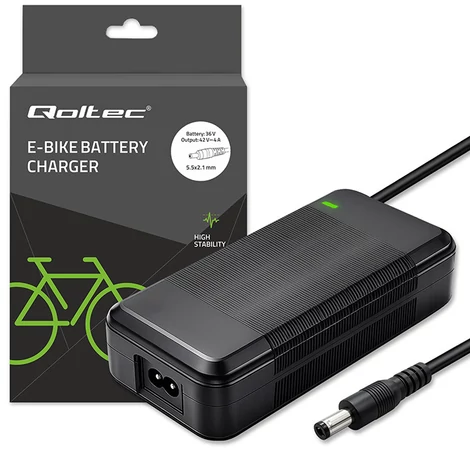 Qoltec Gyors Töltő Elektromos Rollerhez Biciklihez 36V | 42V | 4A | 5.5*2.1 + Tápkábel
