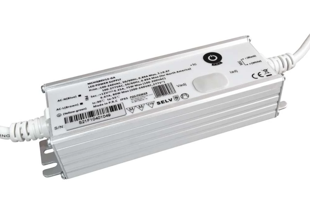Napájací zdroj POS MCHQ80V24-GA, LED ovládač 24V/3,33A 80W CV, kovové puzdro, PFC, univerzálny AC vstup (max. 305VAC), nastaviteľný Uo/Io